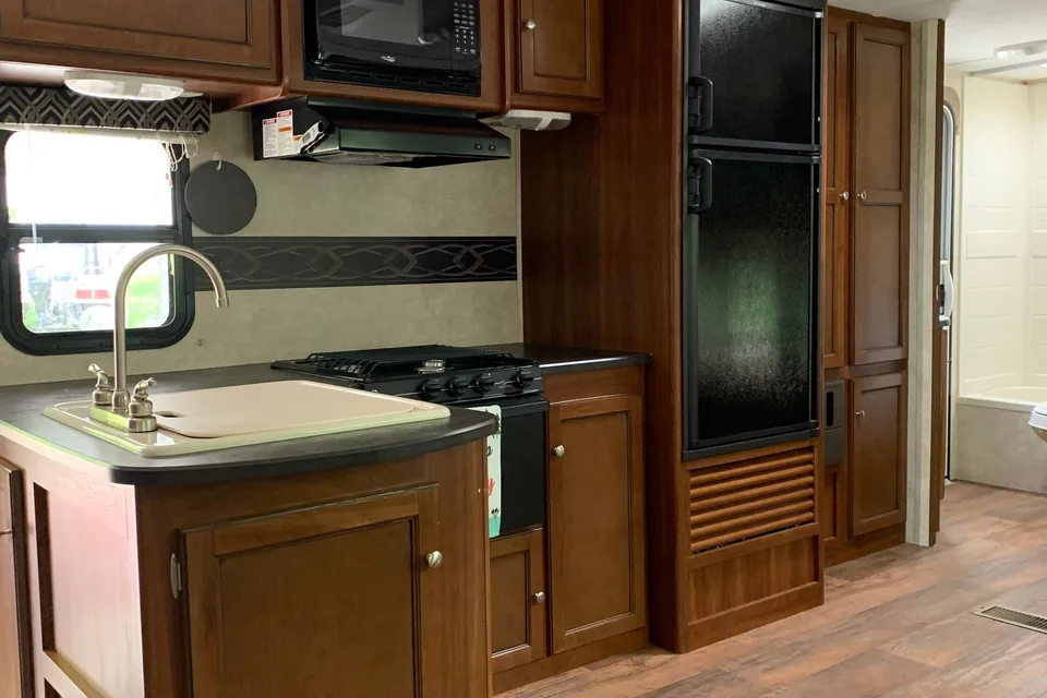 Keystone 272BHS Travel Trailer