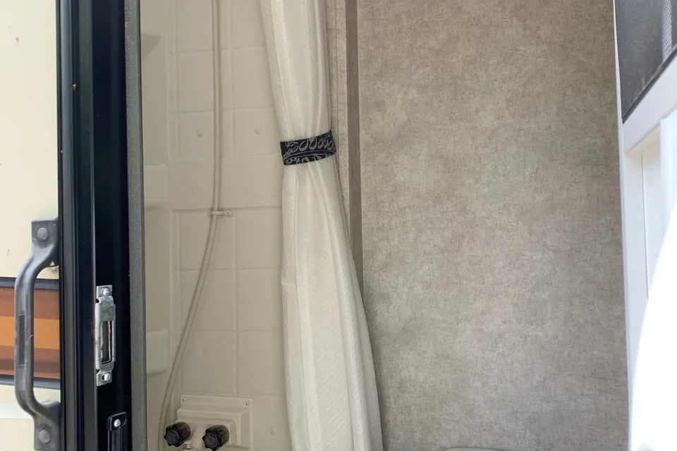 Keystone 272BHS Travel Trailer
