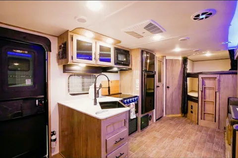 2022 Forest River 23DBH-L Travel Trailer