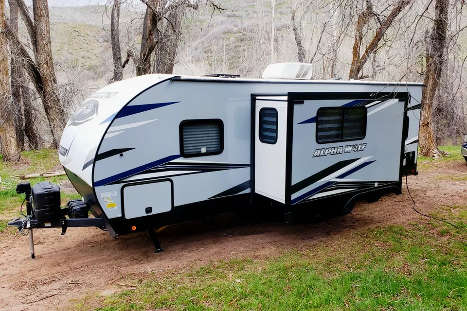 2022 Forest River 23DBH-L Travel Trailer