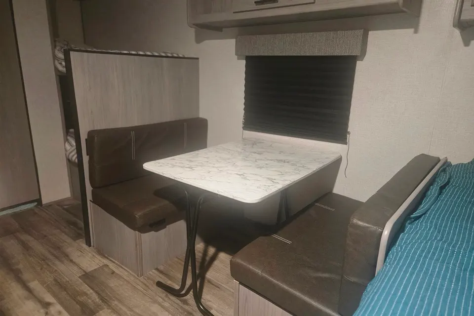 Kenny's Camper 2 Go