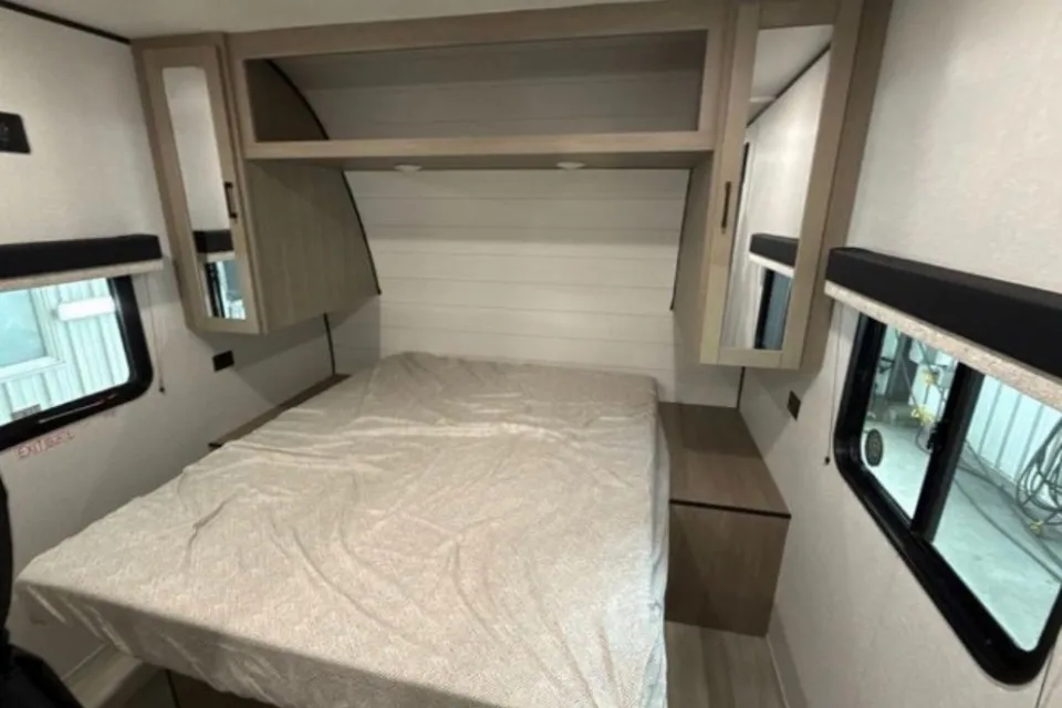 Ryan's Heartland Prowler 2600BH Travel Trailer