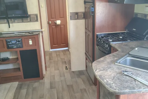 Travel trailercamper