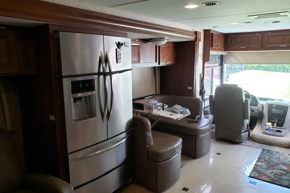 Michael's Forest River Georgetown 377XL  Class A