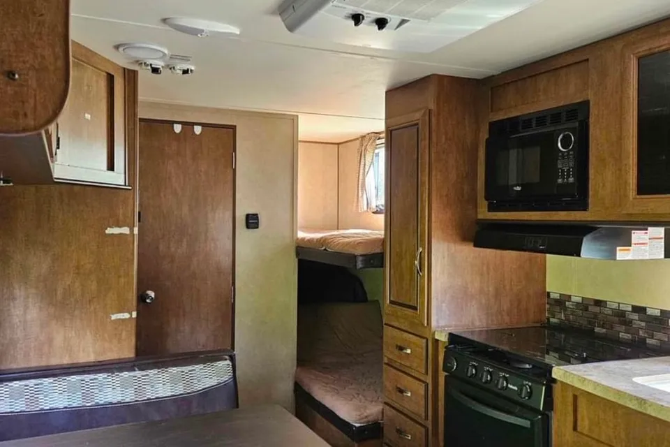 Trailer Swift