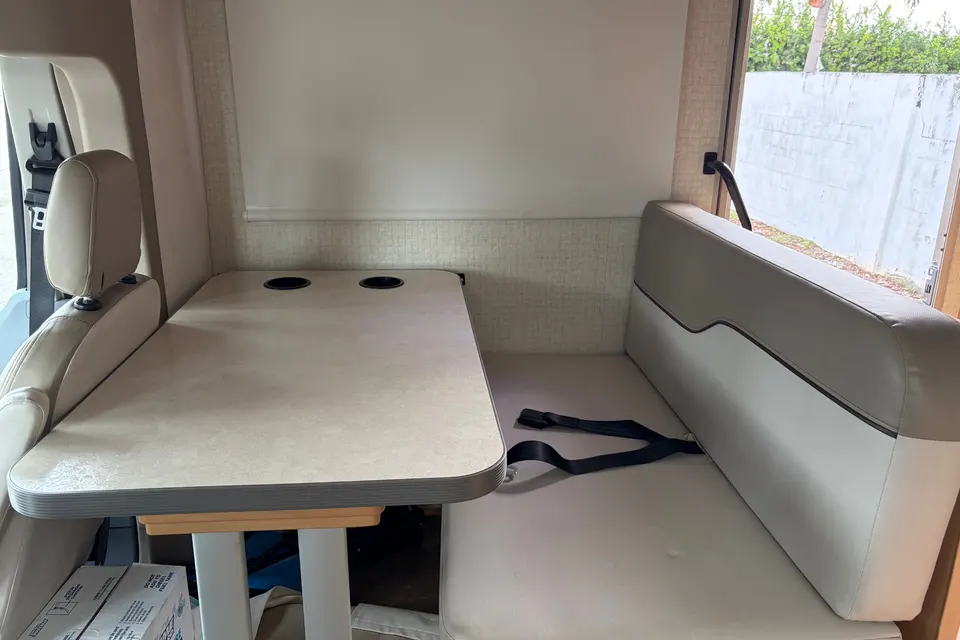 Chuck's Winnebago Fuse Class C