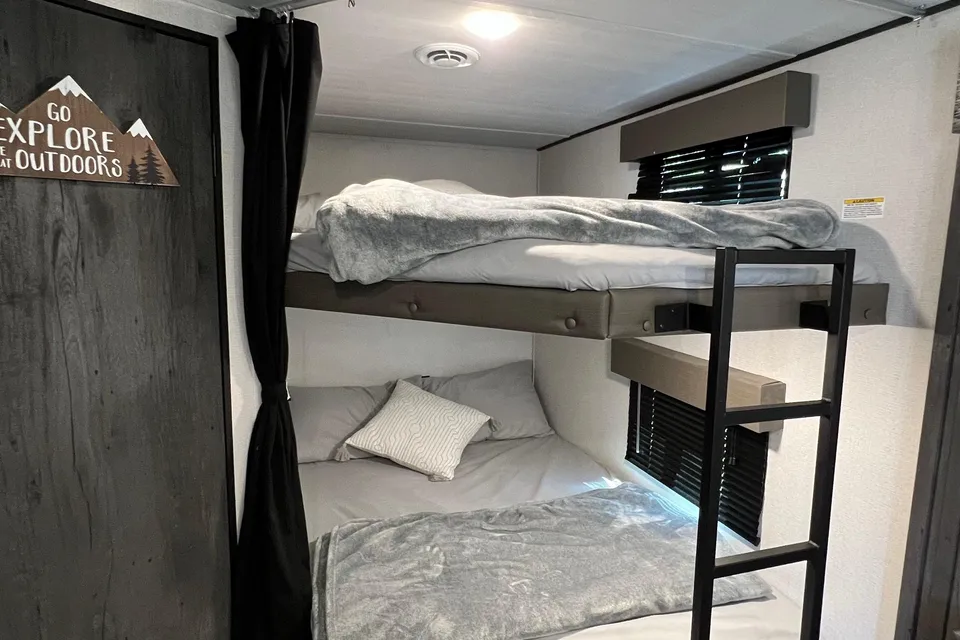 2023 Keystone Hidout Travel Trailer
