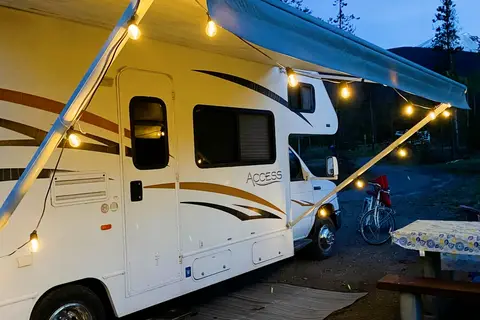 Maurice / Winnebago Access 29t