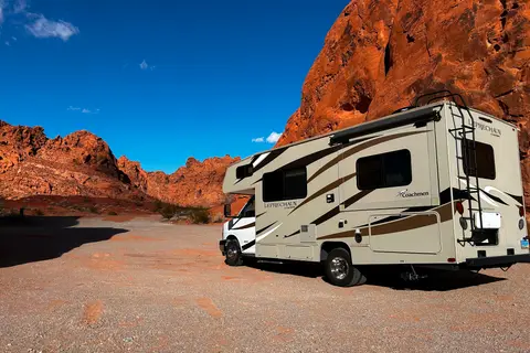 ❤️ Coachmen Leprechaun  Class C ❤️