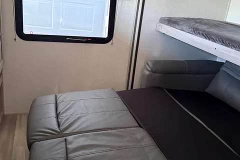 Brock's and Rhiannon’s Cozy Coachmen Northern Sprit  Travel Trailer