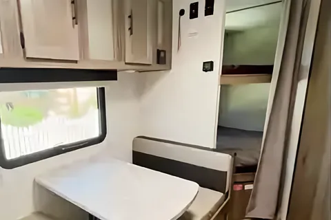 Bunkhaus-Boden Travel Trailer Gulf Stream 2022 Ameri-lite 197BH(Easy to Tow/Family Bunkhouse)