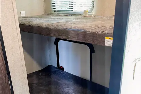 A & K - Dutchmen Kodiak Cub 175bh Travel Trailer