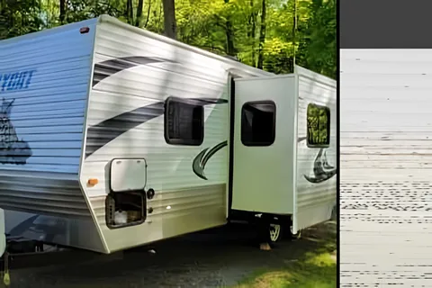 Michael 's Layton 264B Skycat Travel Trailer