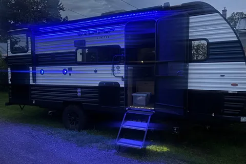 Wolf Pup limited Travel Trailer 24 ft