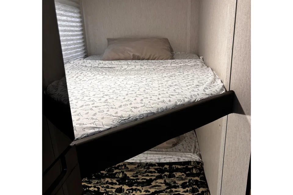 Wolf Pup limited Travel Trailer 24 ft