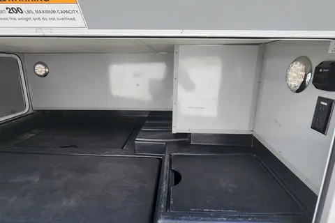 Marty's Thor Majestic 23 ft Class C Motorhome 