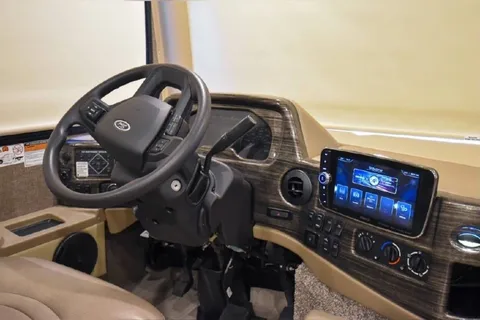 Challenger 2022 Thor Motor Coach - ONLY "G" License Required!