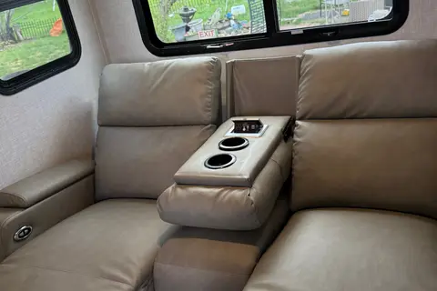 Connie's Forest River 2516w Travel Trailer