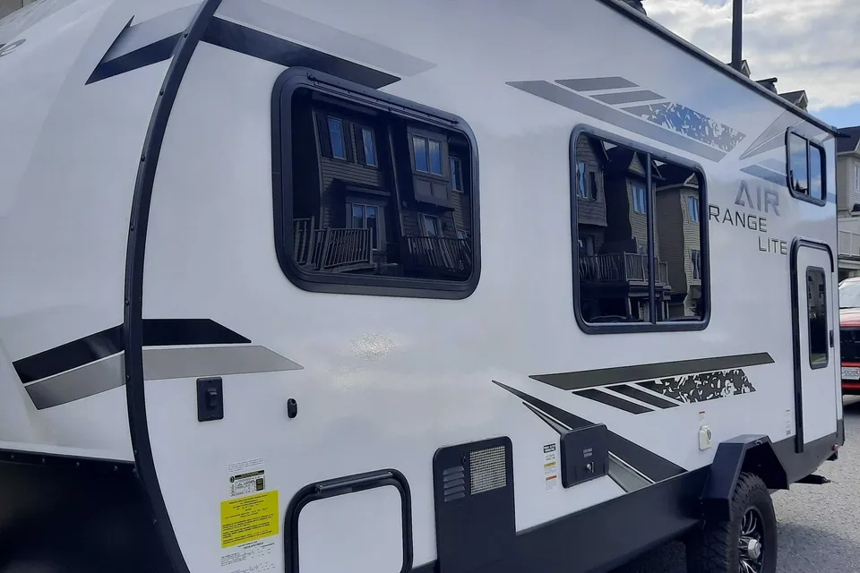 Chedza's Open Range Range Lite Air 17BH Hybrid
