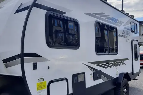 Chedza's Open Range Range Lite Air 17BH Hybrid