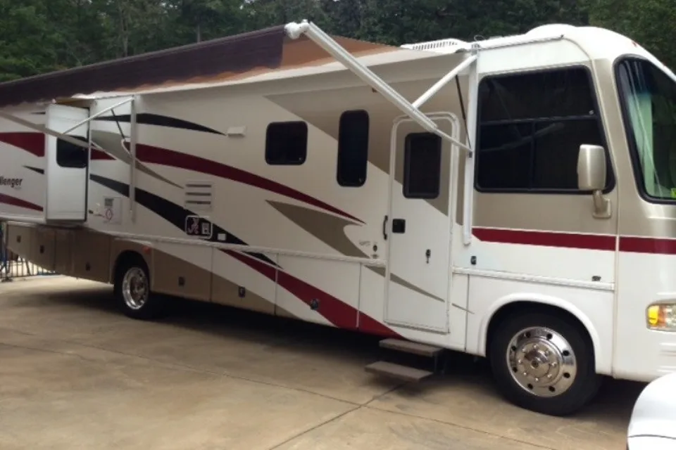 Chris's Damon Challenger Class A