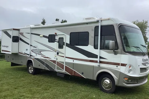 Chris's Damon Challenger Class A