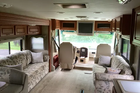 Chris's Damon Challenger Class A