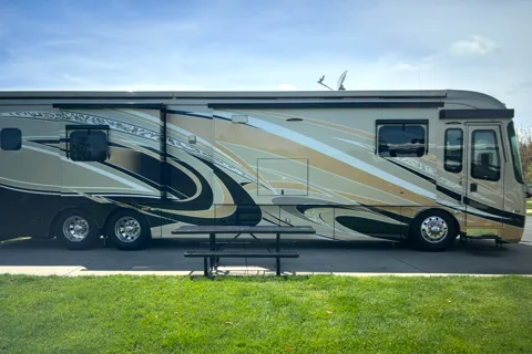 Wagners Entegra Coach Anthem Class A
