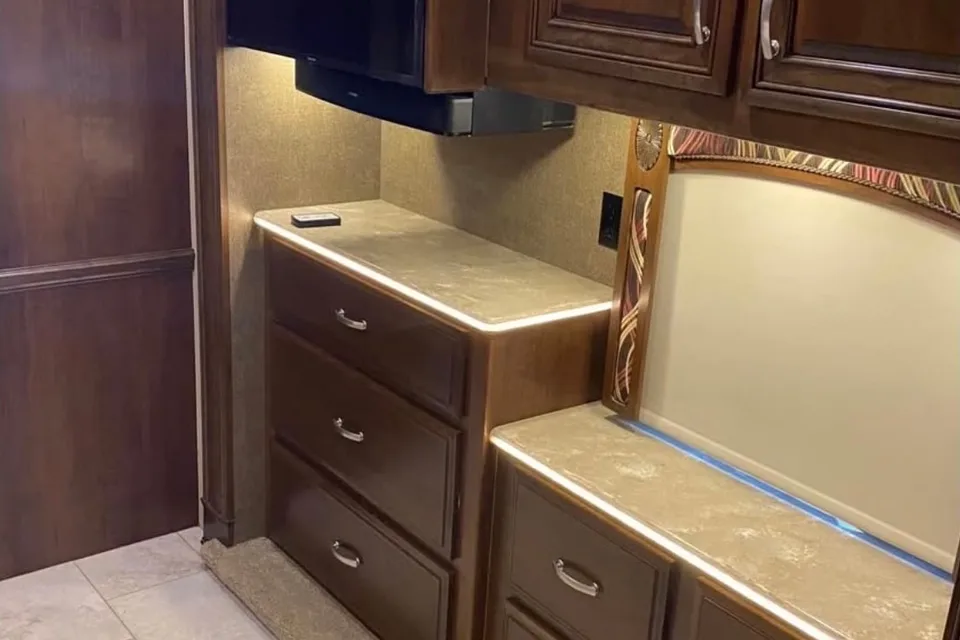 Wagners Entegra Coach Anthem Class A