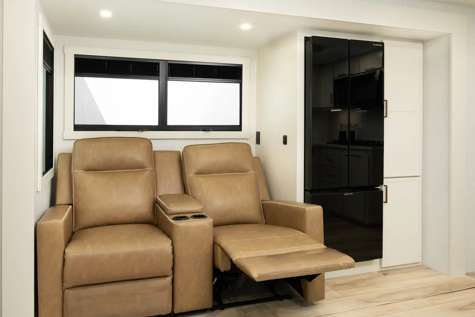 Luxury Brinkley Bunkhouse Basecamp | Delivered & Setup in San Diego