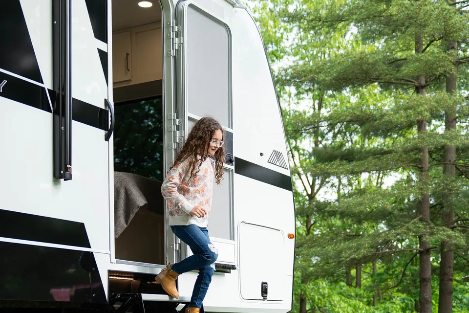 Luxury Brinkley Bunkhouse Basecamp | Delivered & Setup in San Diego