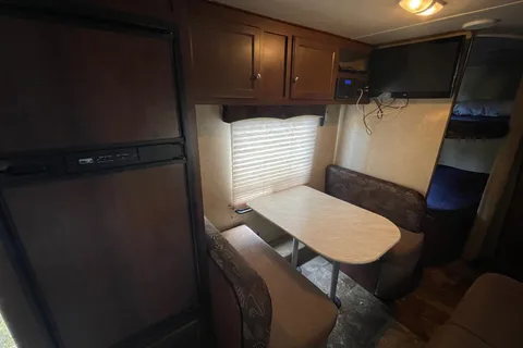 Jayco Flight Swift Travel Trailer 2014