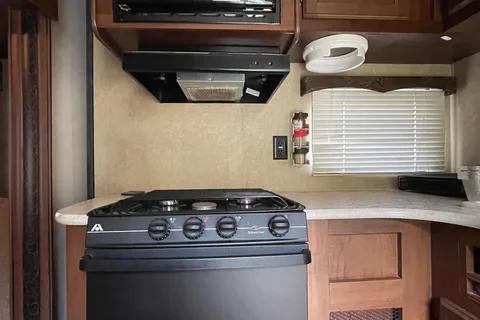 Jayco Flight Swift Travel Trailer 2014
