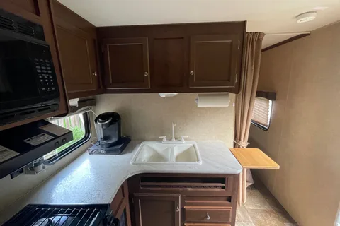 Jayco Flight Swift Travel Trailer 2014