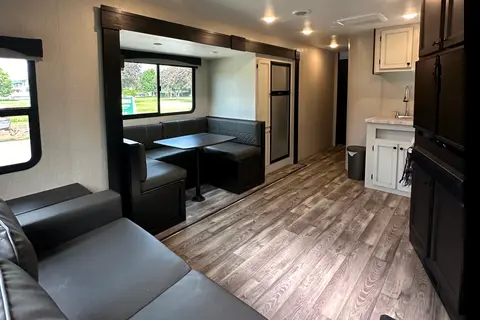 Highland ridge Open range 262 rl lite Travel Trailer