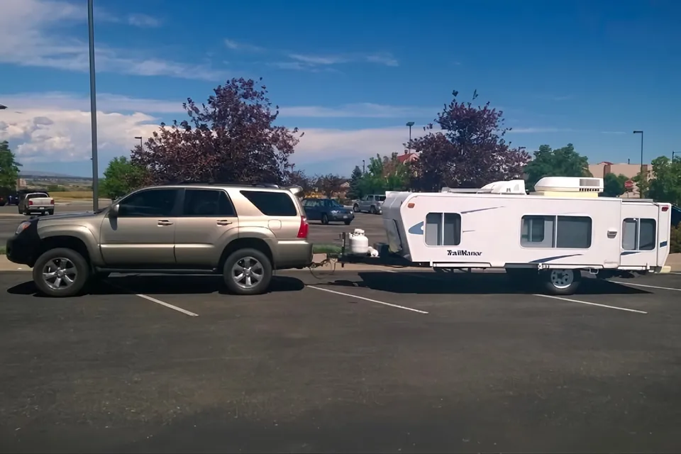 Trailmanor 2720 Sleeps 6 Collapsible/Hi Lo