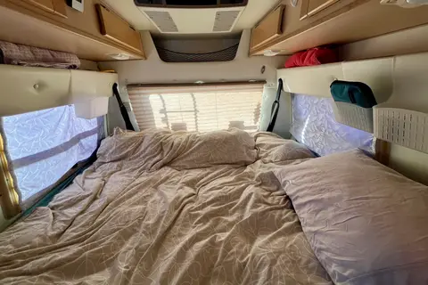 Stella Leisure Travel Van