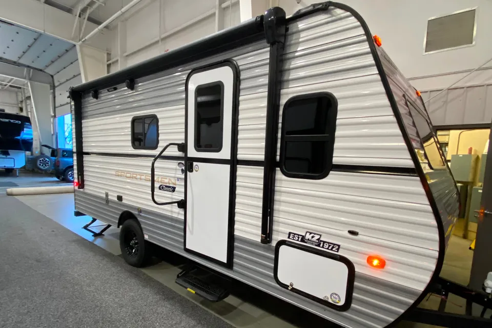 Khurram's KZ Sportsmen Classic 180BH Travel Trailer