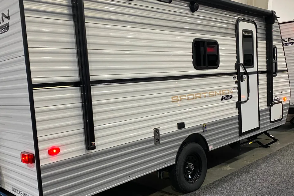 Khurram's KZ Sportsmen Classic 180BH Travel Trailer