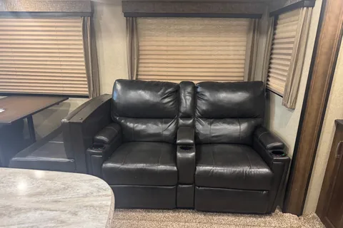 Grand Design Reflection Travel trailer