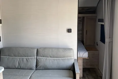 Larry's Grand River 25RB Travel Trailer