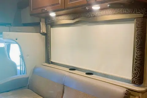 Parikh's Thor Motor Coach Chateu 2016 Class C