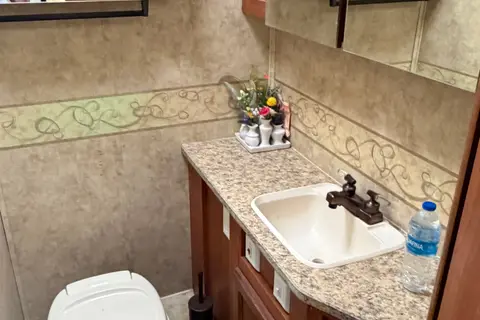 Daniel's Jayco GREYHAWK 31SS Class C