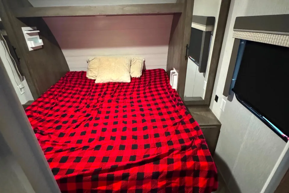 Anthony's Forest River Salem Travel Trailer