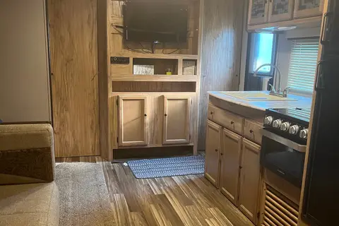 Coachmen Freedom Express Travel Trailer