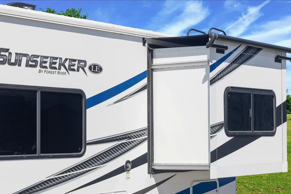 Le voyageur : Forest River Sunseeker LE Classe C