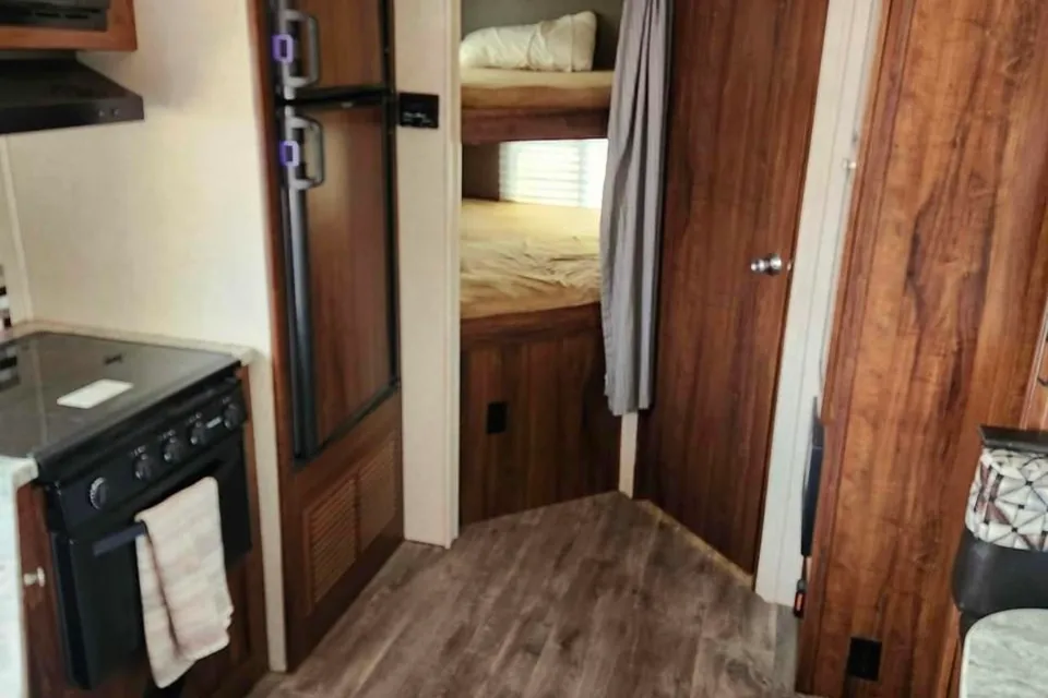 Heartland North Trail 24 BHS Travel Trailer