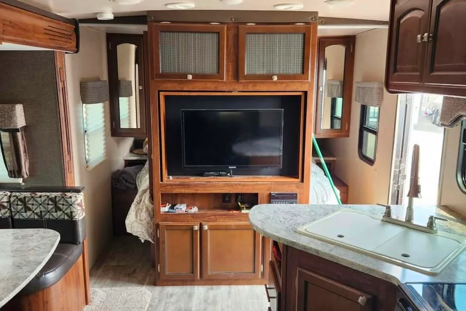 Heartland North Trail 24 BHS Travel Trailer