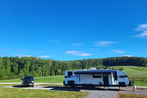 Bunkbed Travel Trailer - Forest, VA - Horse Center Delivery