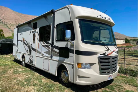Fun and Loaded Thor ACE Motor Coach Class A